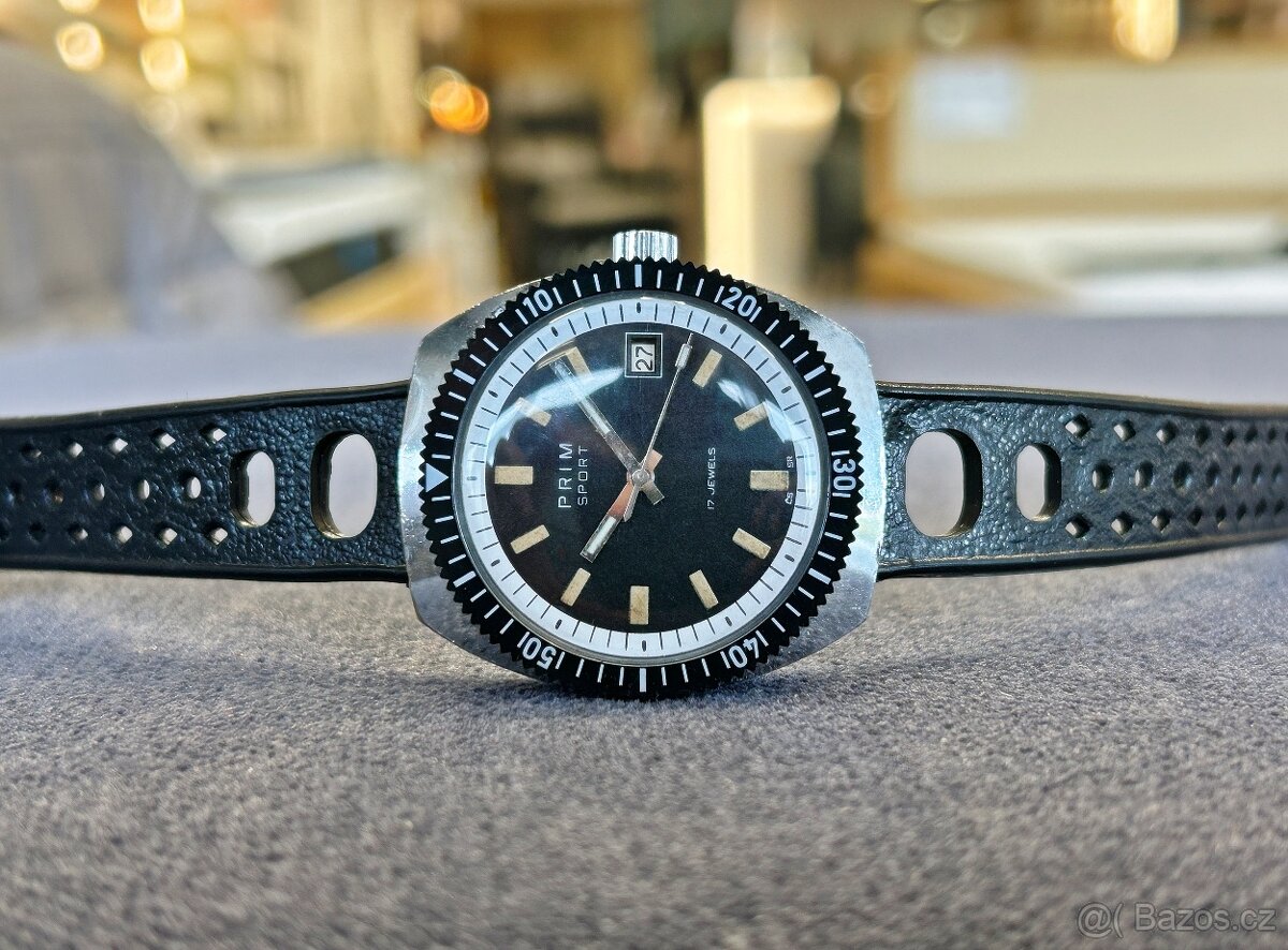 Československé mechanické vintage retro hodinky PRIM Sport 2