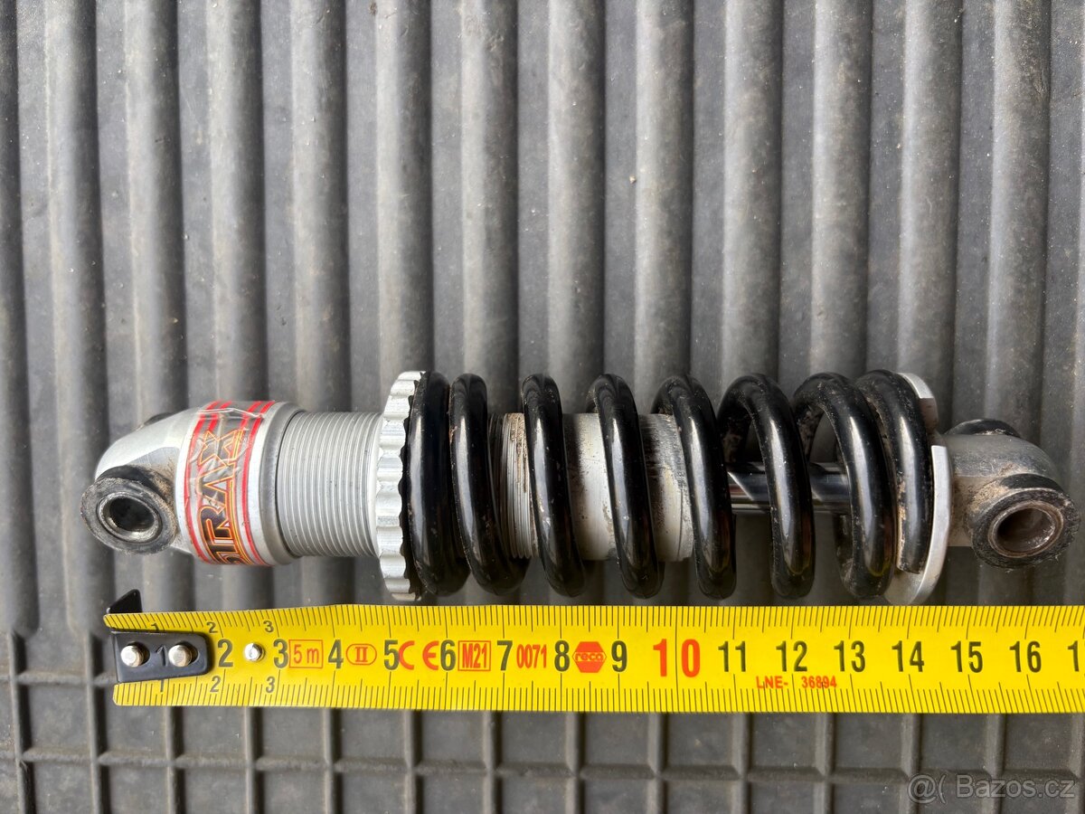 Kuberg Hero - zadní tlumič