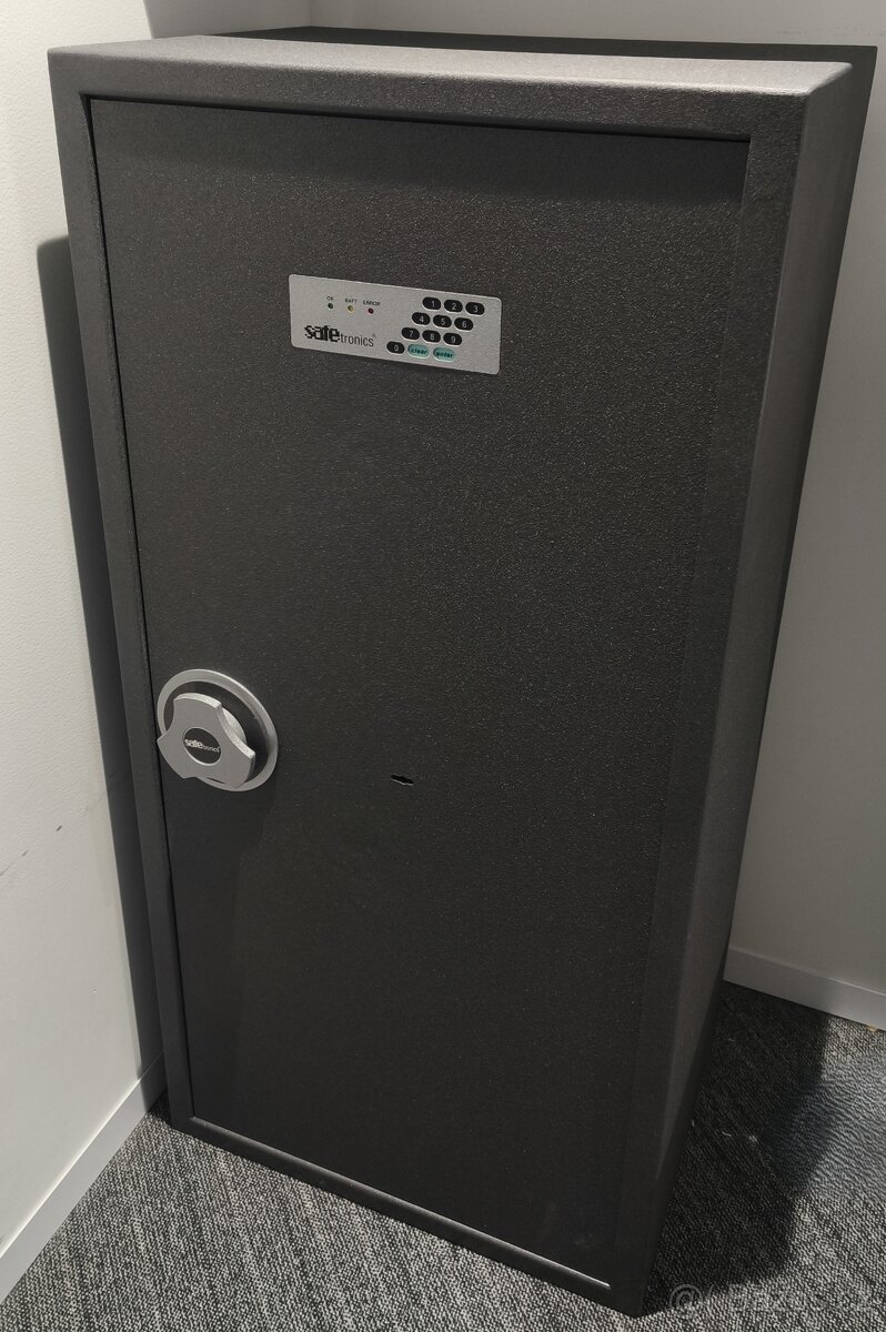 Trezor na dokumenty/zbraně TSS 125 ME