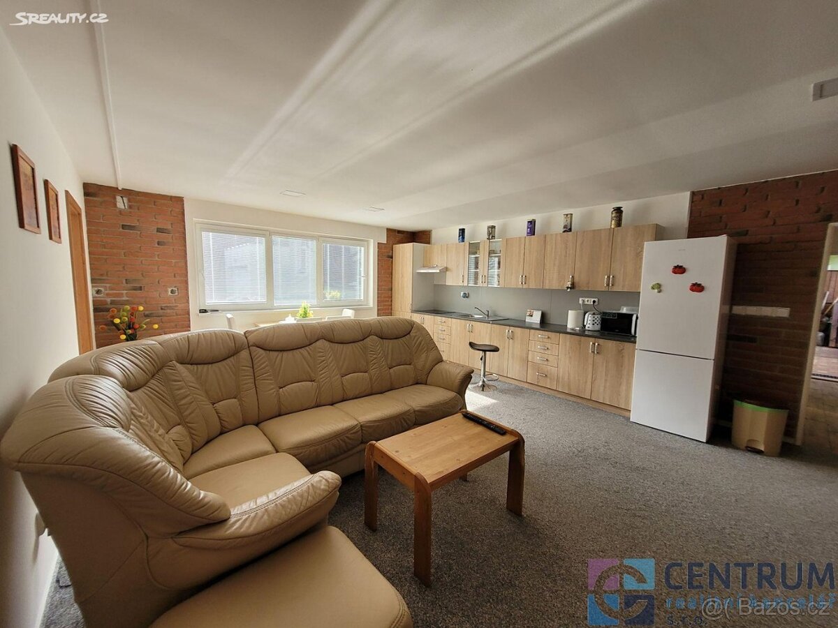 Kožená sedací souprava , taburet CELOKOŽENáÁ