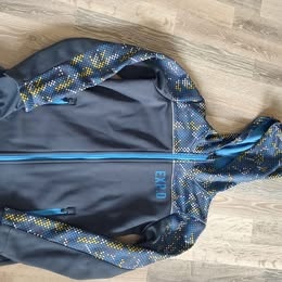 Softshellová bunda 10 až 12 let 146-152