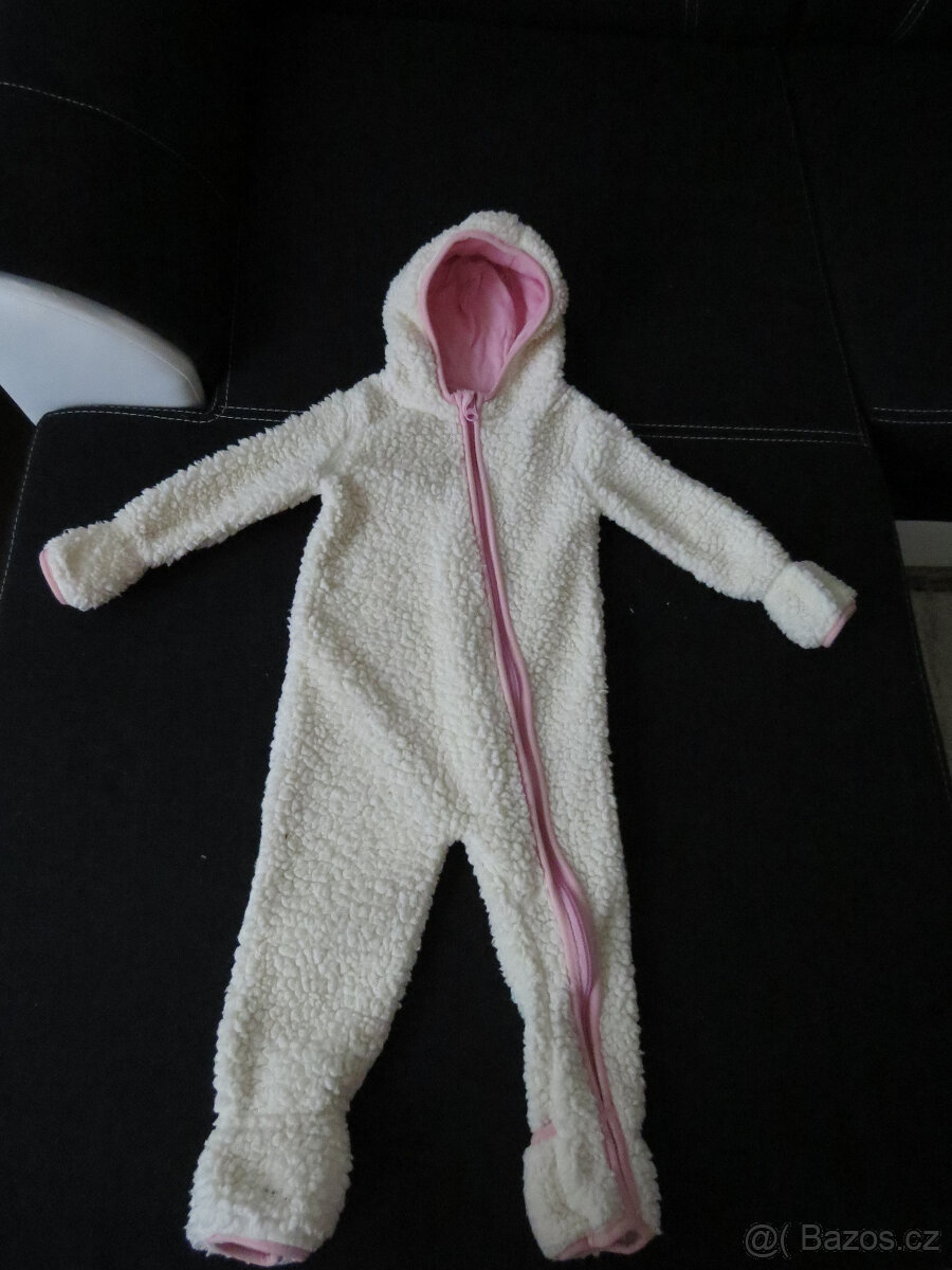 Zateplený overal s beránkem