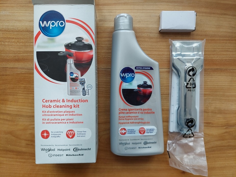 Nová sada pro čištění keramických a indukčních desek čistič