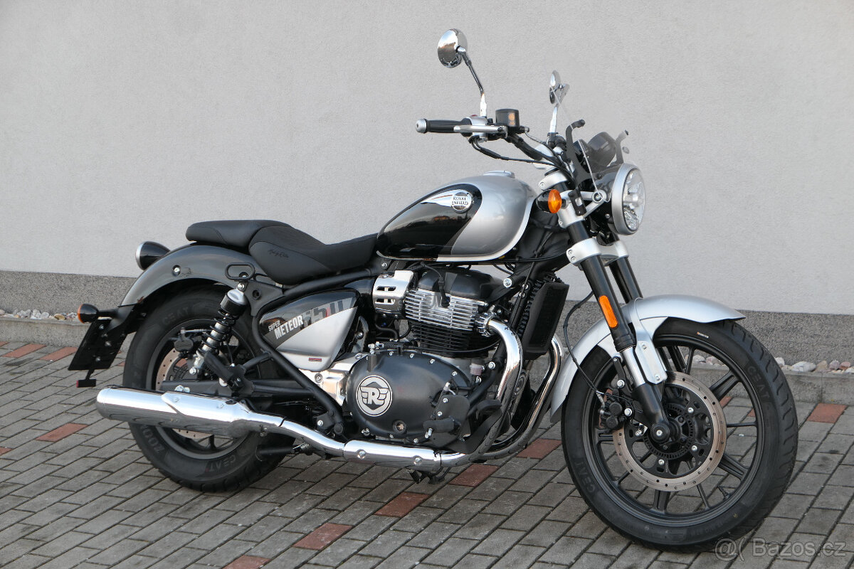 Royal Enfield Super Meteor 650 Interstellar Grey ( odpočet D