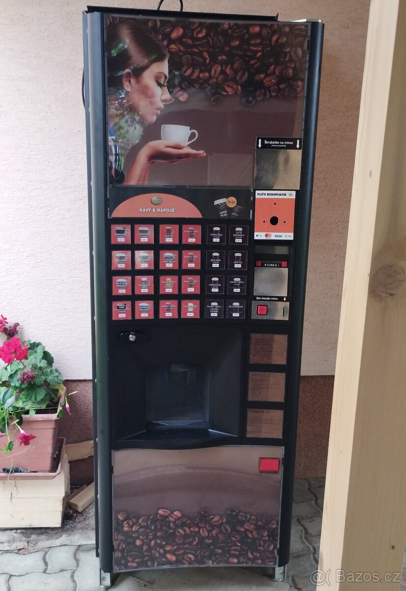 predám nápojový automat , kavomat  x2