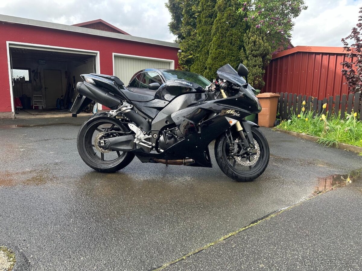 Kawasaki Ninja ZX-10R 2007 – 28 217 km