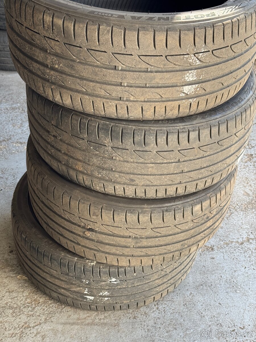 Bridgestone Potenza s001 235/40/19