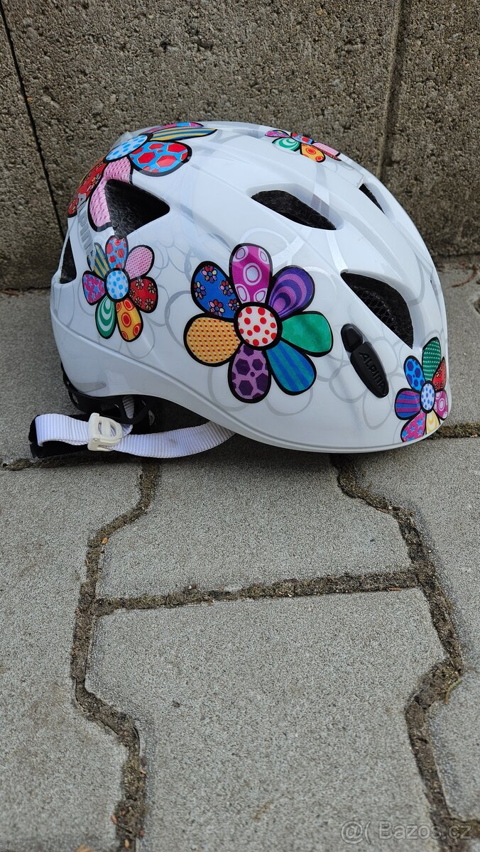 Dětská cyklistická helma