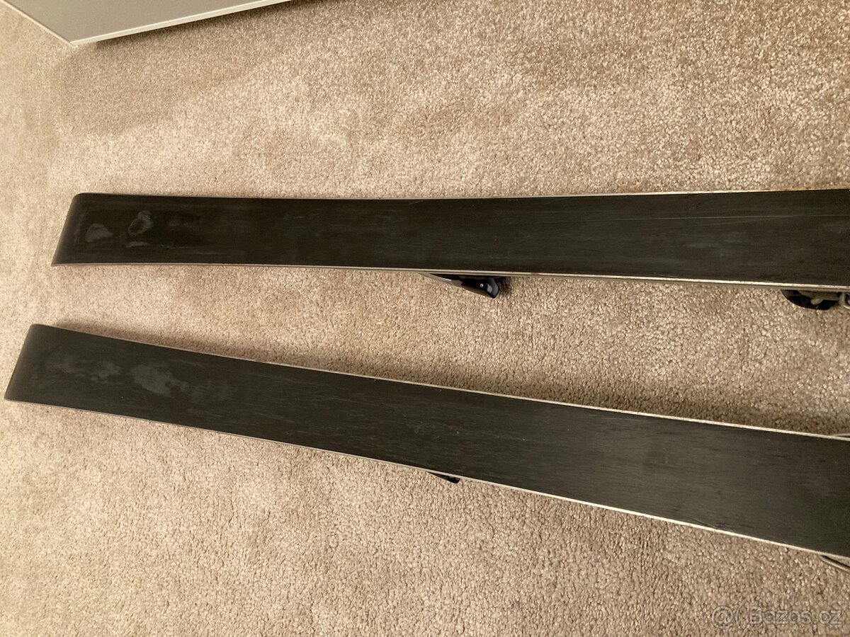 Lyže Elan A-series A40, lyžáky Munari