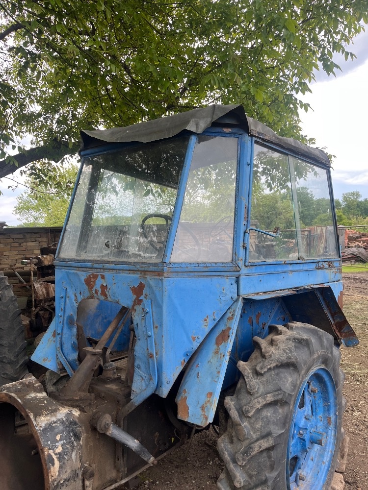 Prodám ZETOR25A- vše na provoz na komunikaci