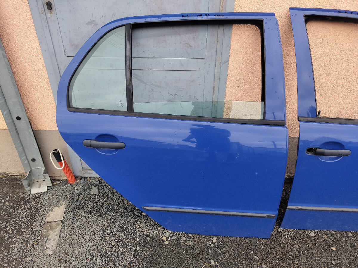 Pravé zadní dveře Fabia HB - 4590