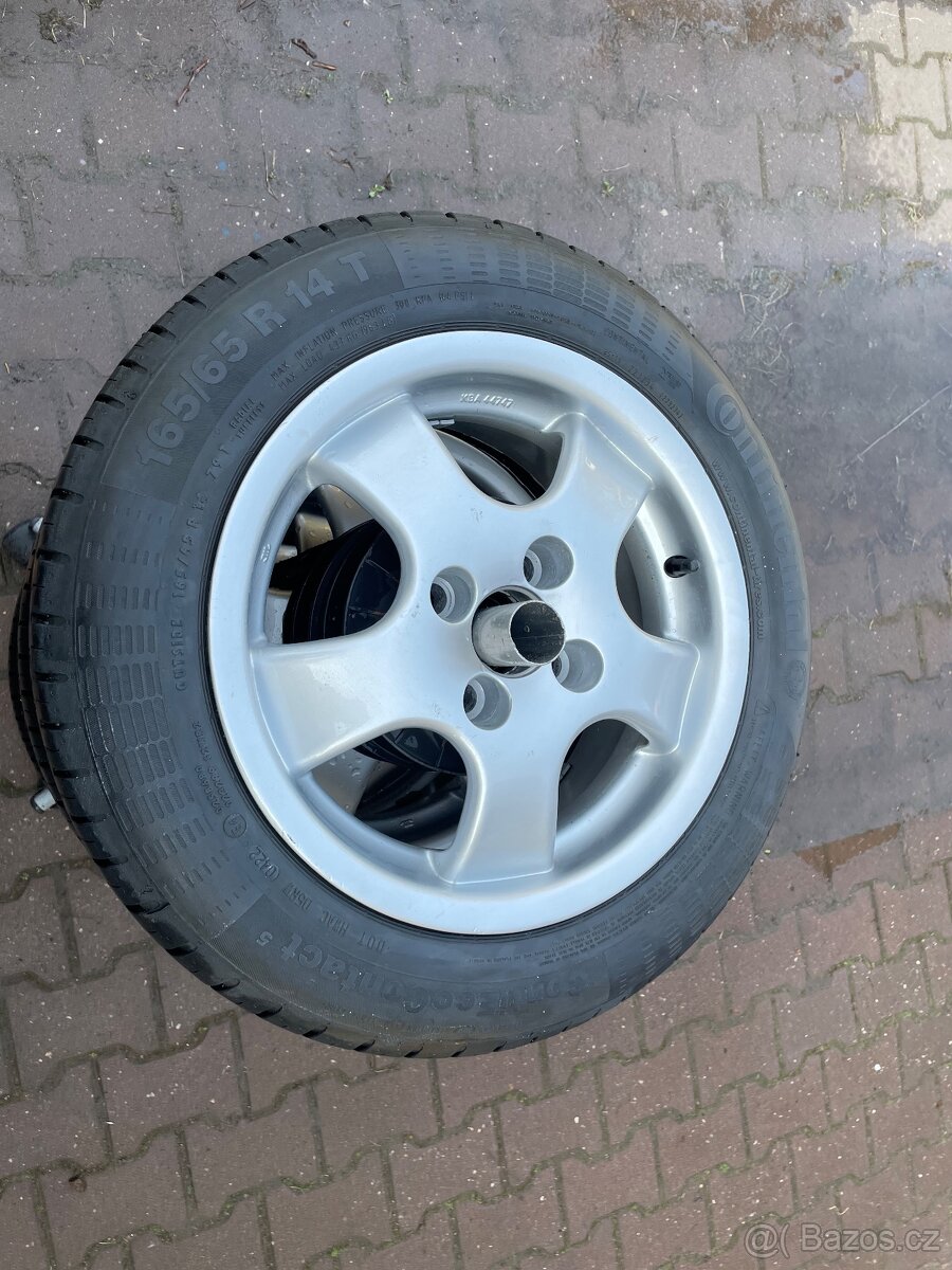 ALU Kola + pneu Continental
