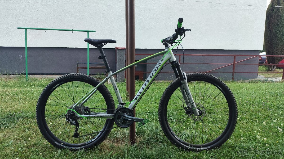ZÁNOVNÍ KOLO AUTHOR SPIRIT 27.5