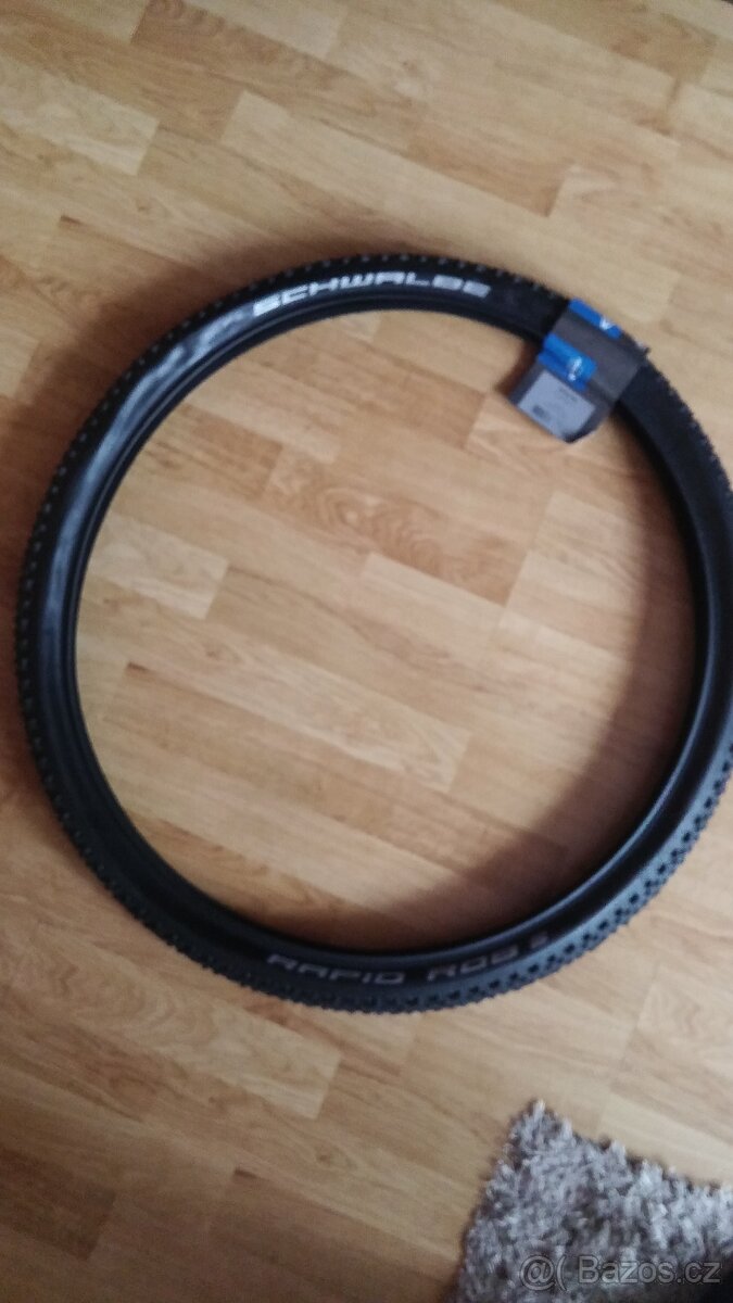 Prodám plášť na kolo 29"