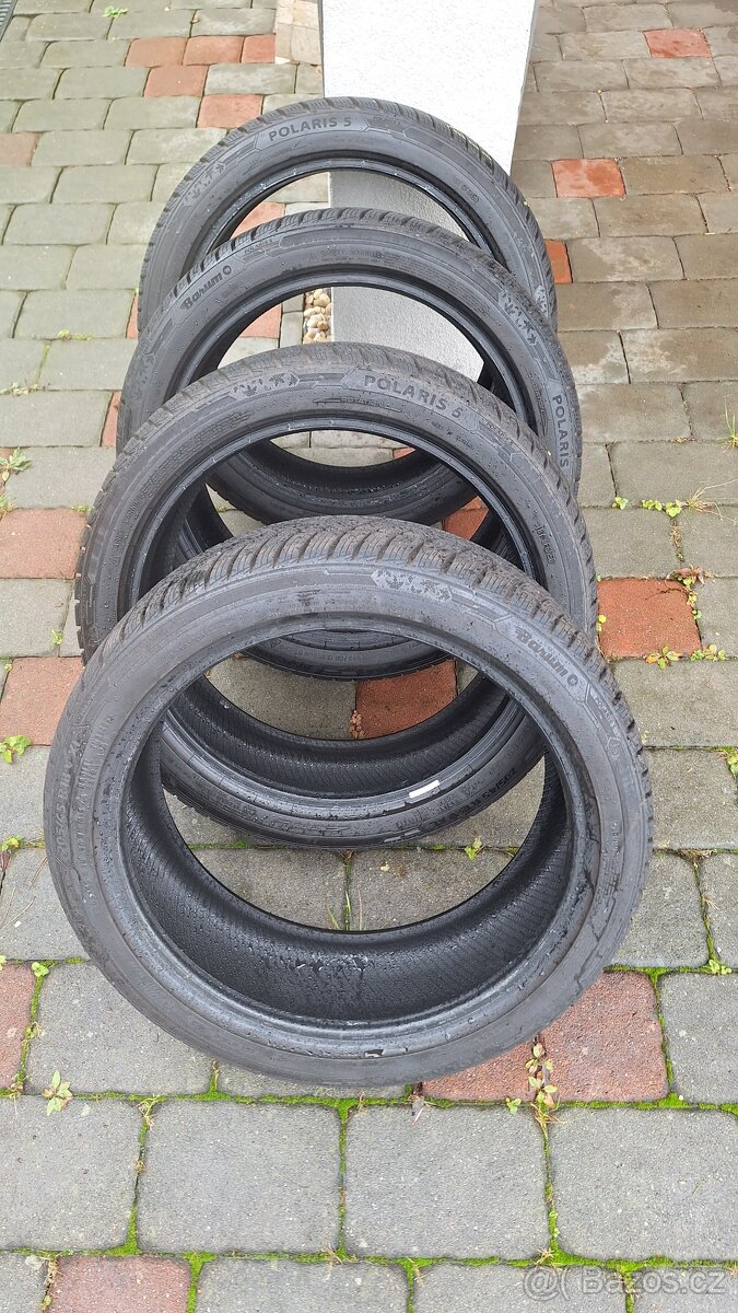 Zimní pneumatiky Barum Polaris 5 205/45 r18