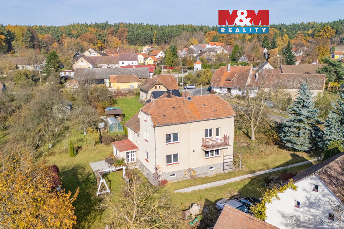Prodej rodinného domu, 230 m², Maňovice