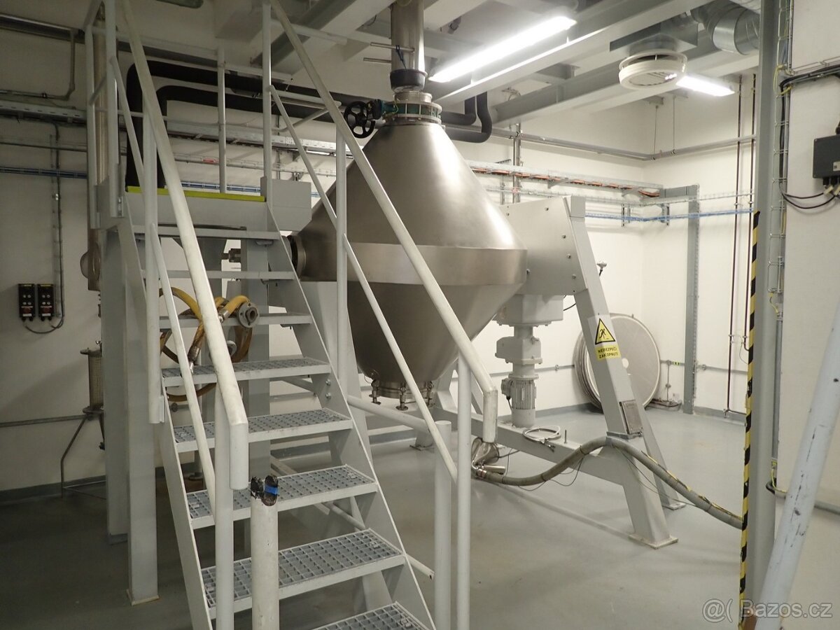 Pharmix nerezová vakuová dvoukuželová sušárna