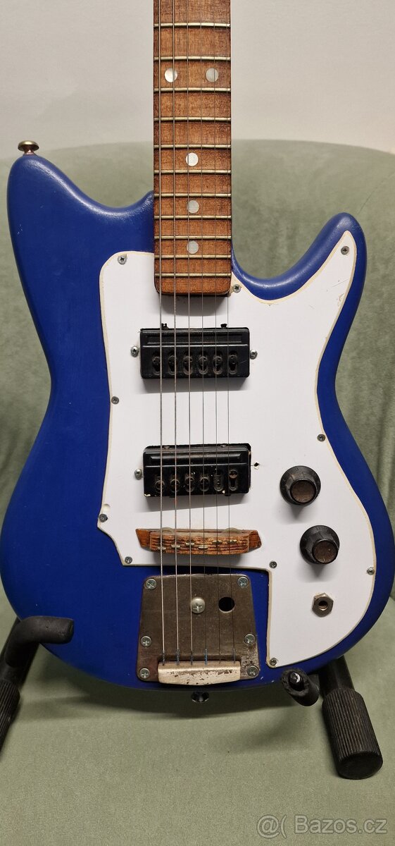 Elektrická kytara Star 1