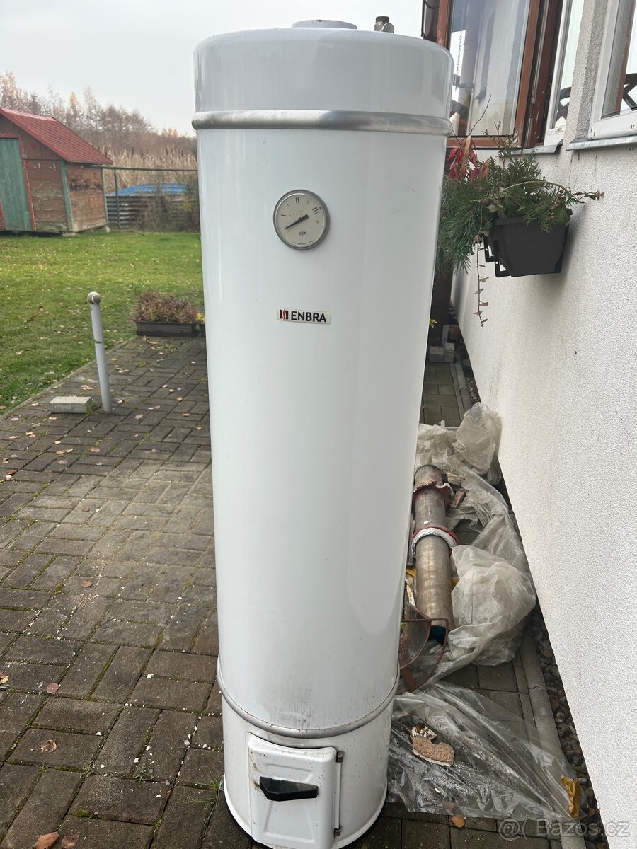 Prodám Bojler na ohřev vody dřevem