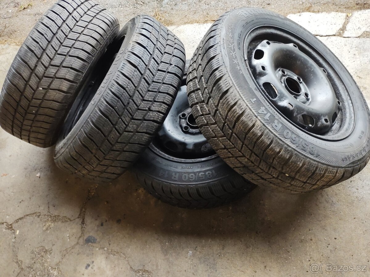 185/60 R14 M+S ZIMNÍ BARUM POLARIS 7mm + DISKY 5X100 FABIA