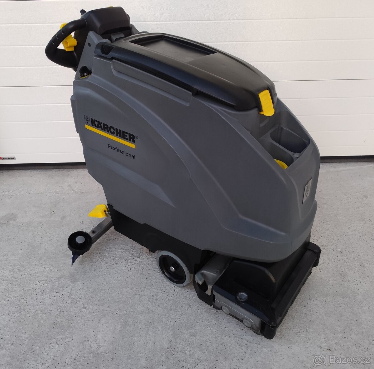 Mycí stroj Kärcher B 40 C Bp R45