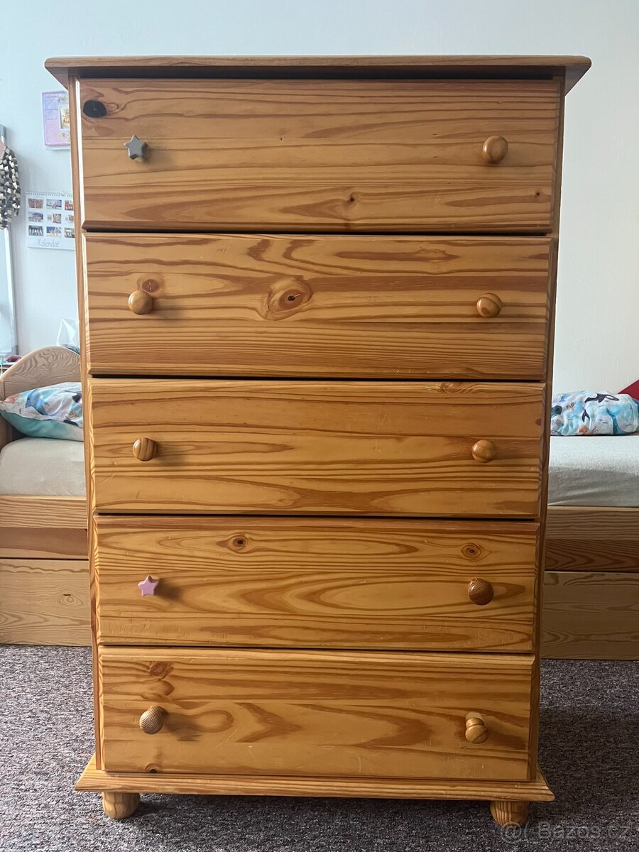 Šuplíková komoda - masiv borovice