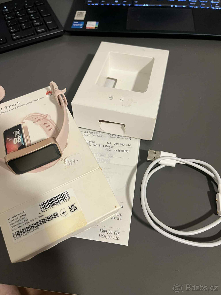 HUAWEI Band 8 Sakura Pink