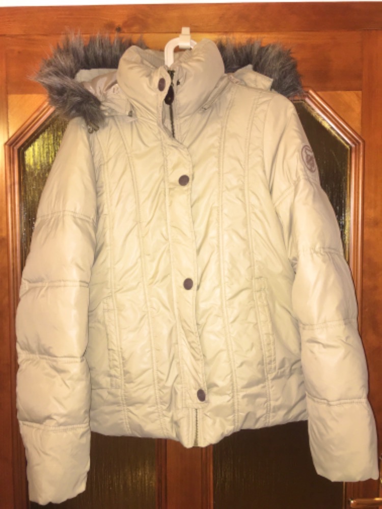 Pull Bear béžová zimní bunda