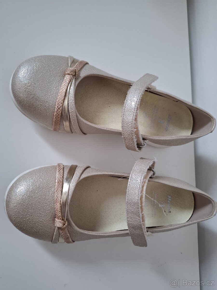 Baleríny Baťa vel. 32
