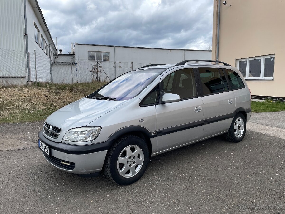 Opel Zafira 1.8 16V 92kw - Zamluveno
