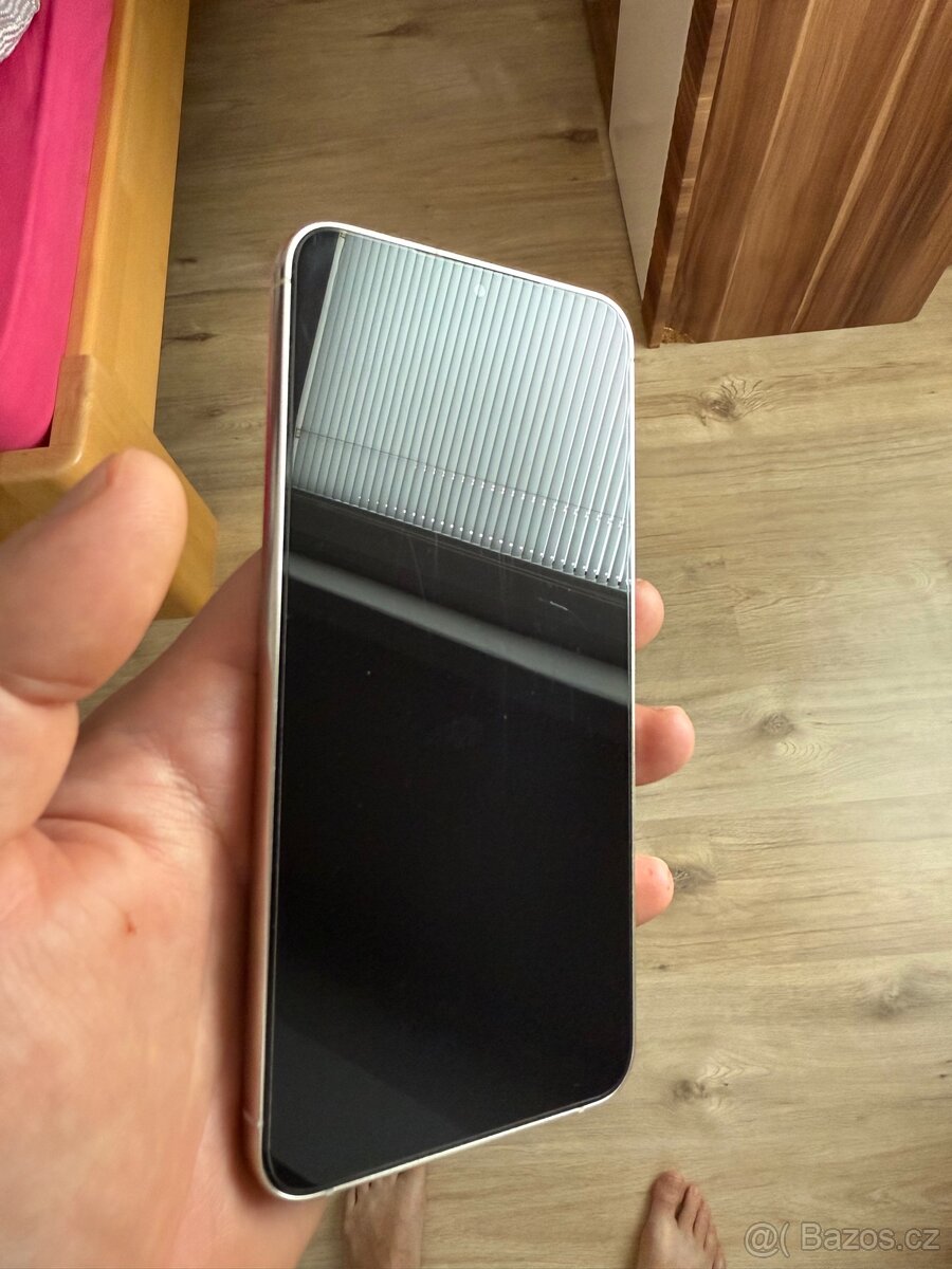 Samsung Galaxy S23 plus