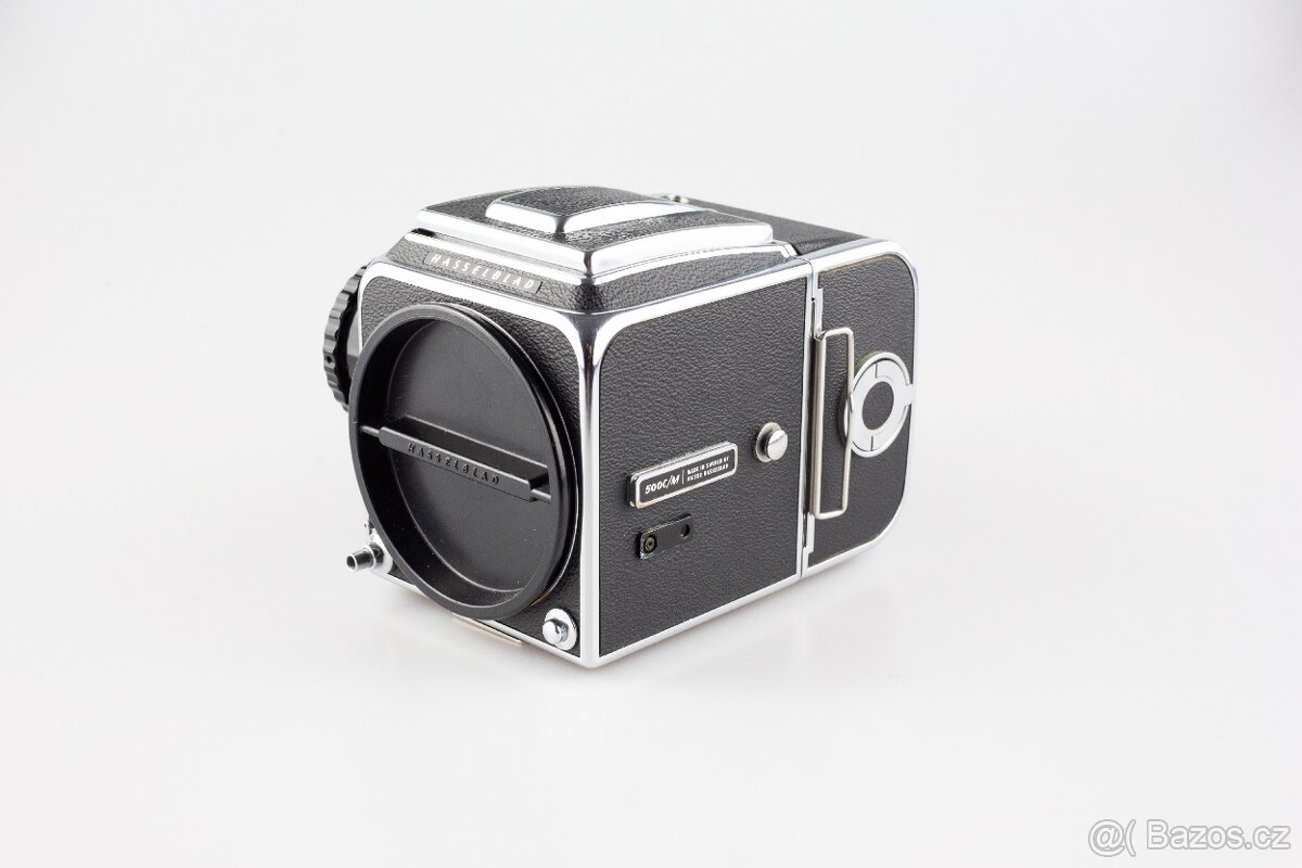 Hasselblad 500C/M chrome telo + WLF + kazeta 120