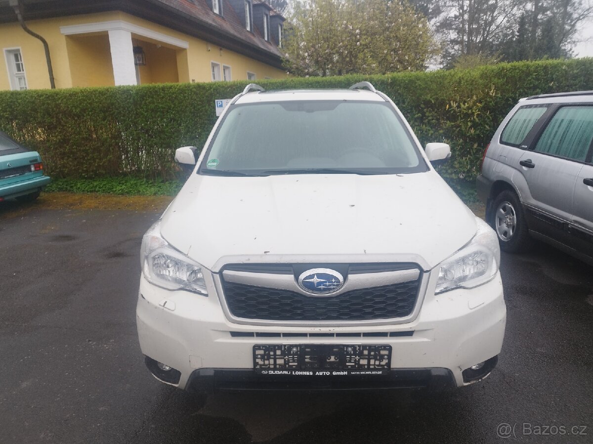 Subaru Forester SJ 2.0 diesel,CVT.r.v.2015.Najeto 54000km