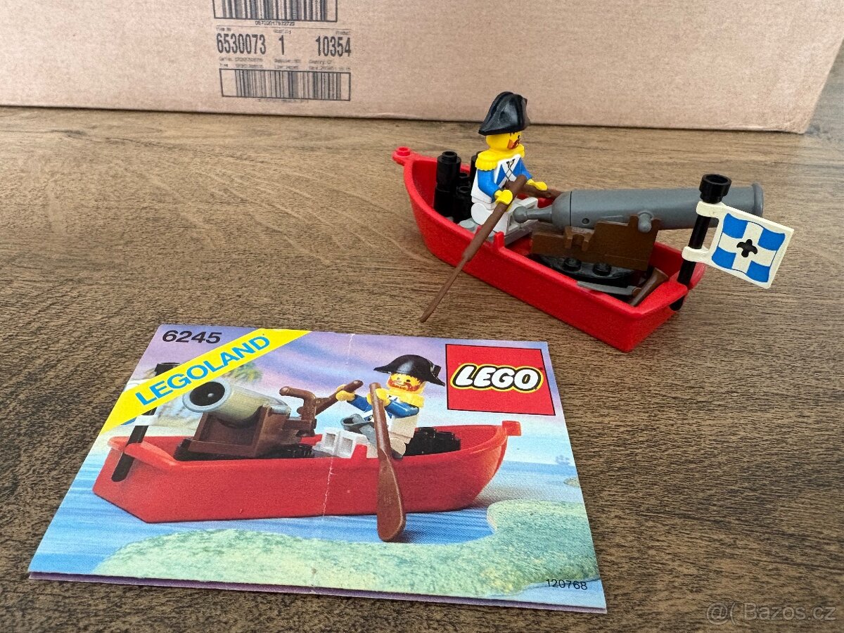 Lego 6245 Pirates Harbor sentry
