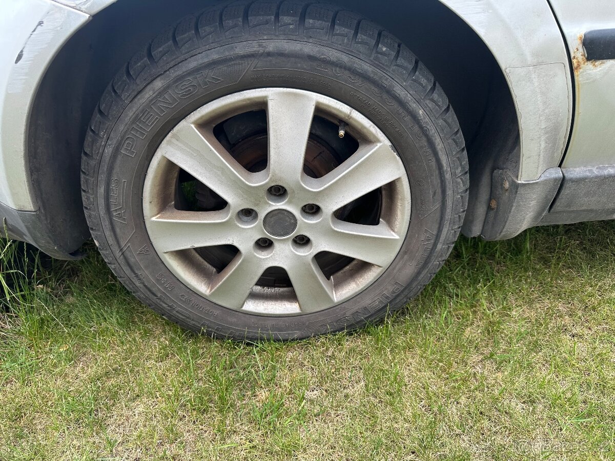 Prodám zimní kola 205/55 r16