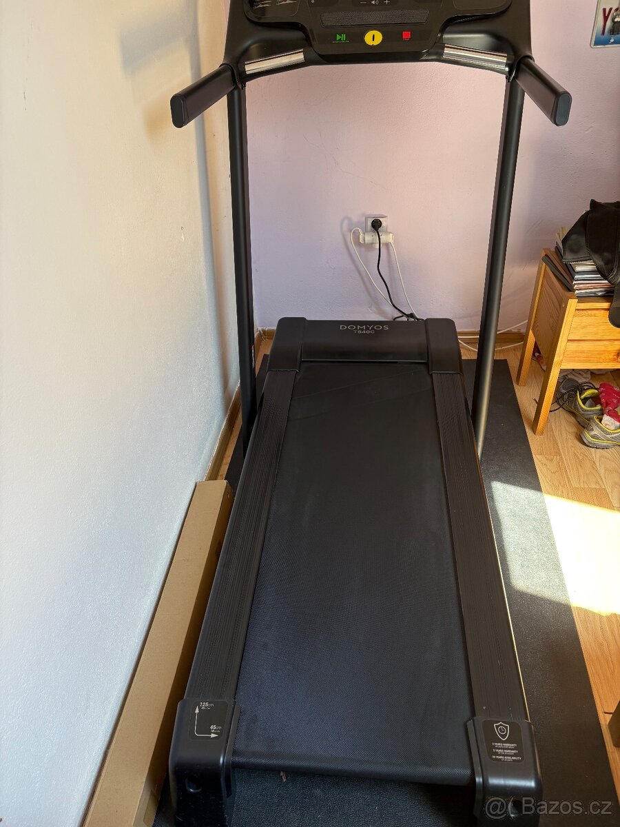 Běžecký pás Domyos T540C