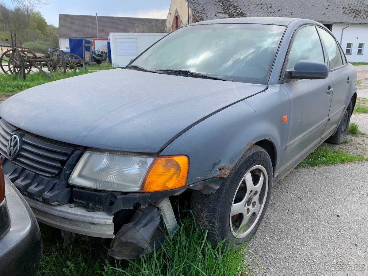 Volkswagen Passat 1,9TDI - náhradní díly