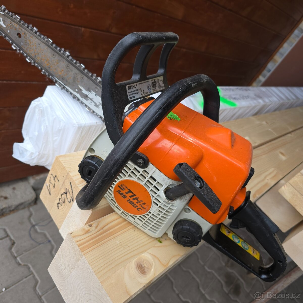 Motorová pila stihl ms180c