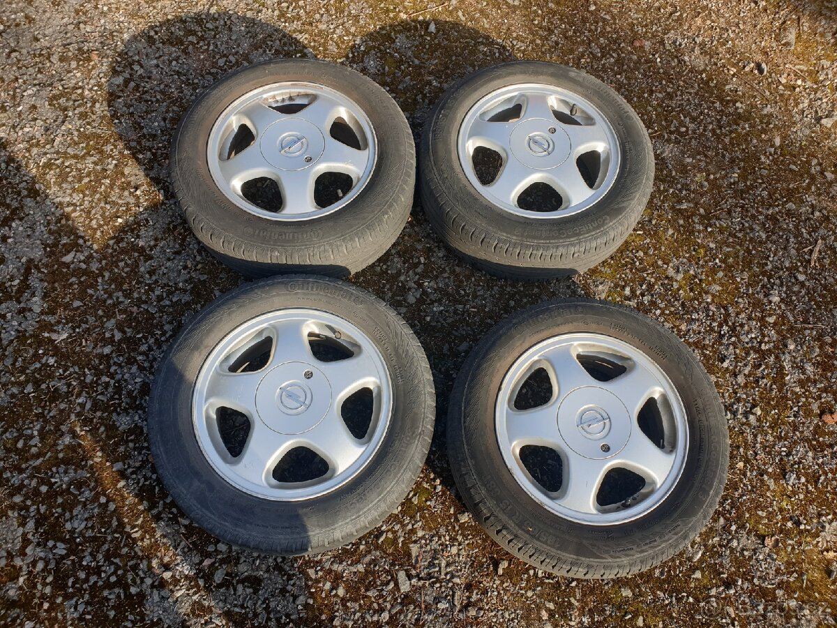 OPEL CORSA ,ASTRA - ALU kola 15