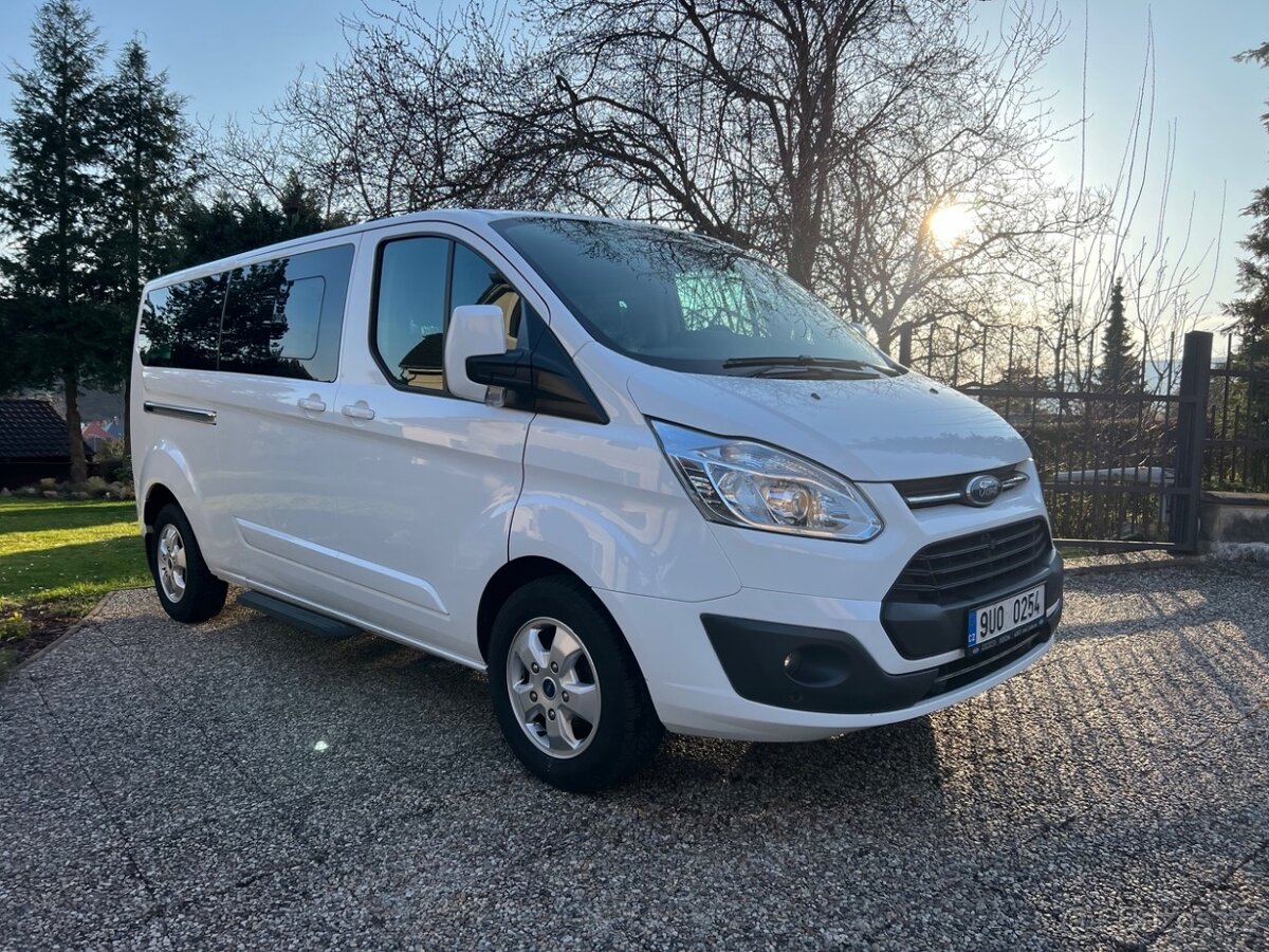 Ford Tourneo Custom TITANIUM
