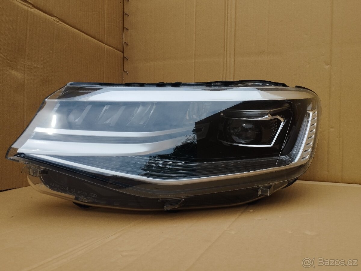 VOLKSWAGEN CADDY V 2K8 LEVÉ PŘEDNÍ SVĚTLO LED