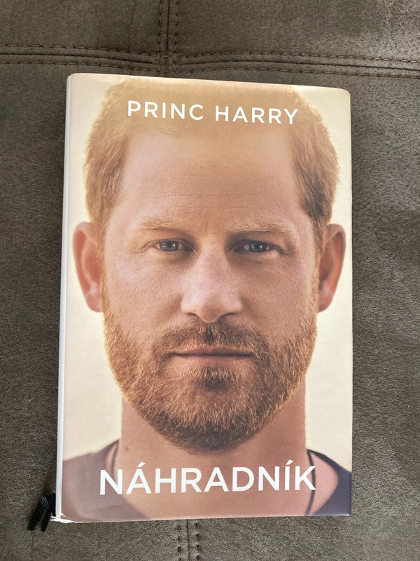 Kniha prince Harryho - Náhradník