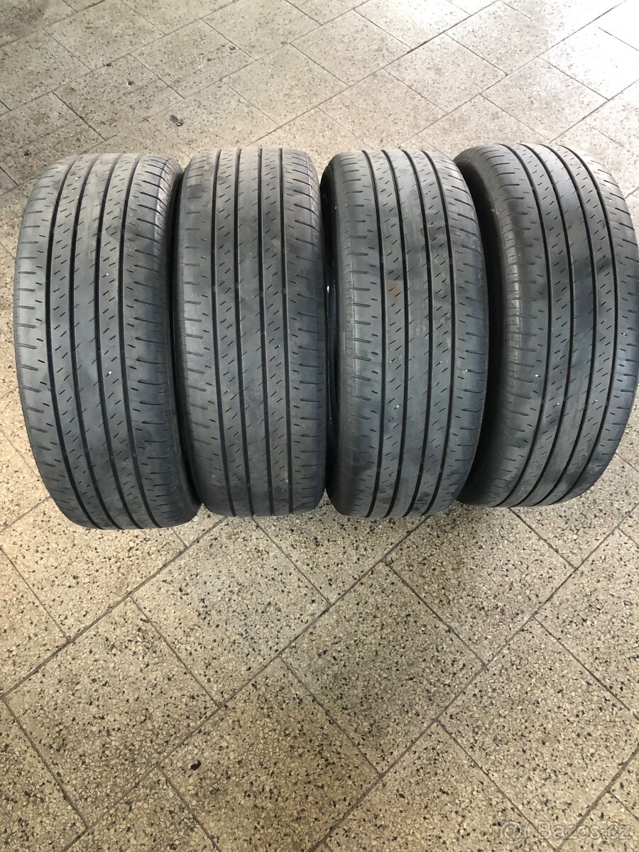 235/55/18 prodám sadu letních pneu