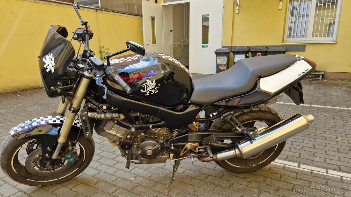 HONDA VTR 1000f r.v. 1999