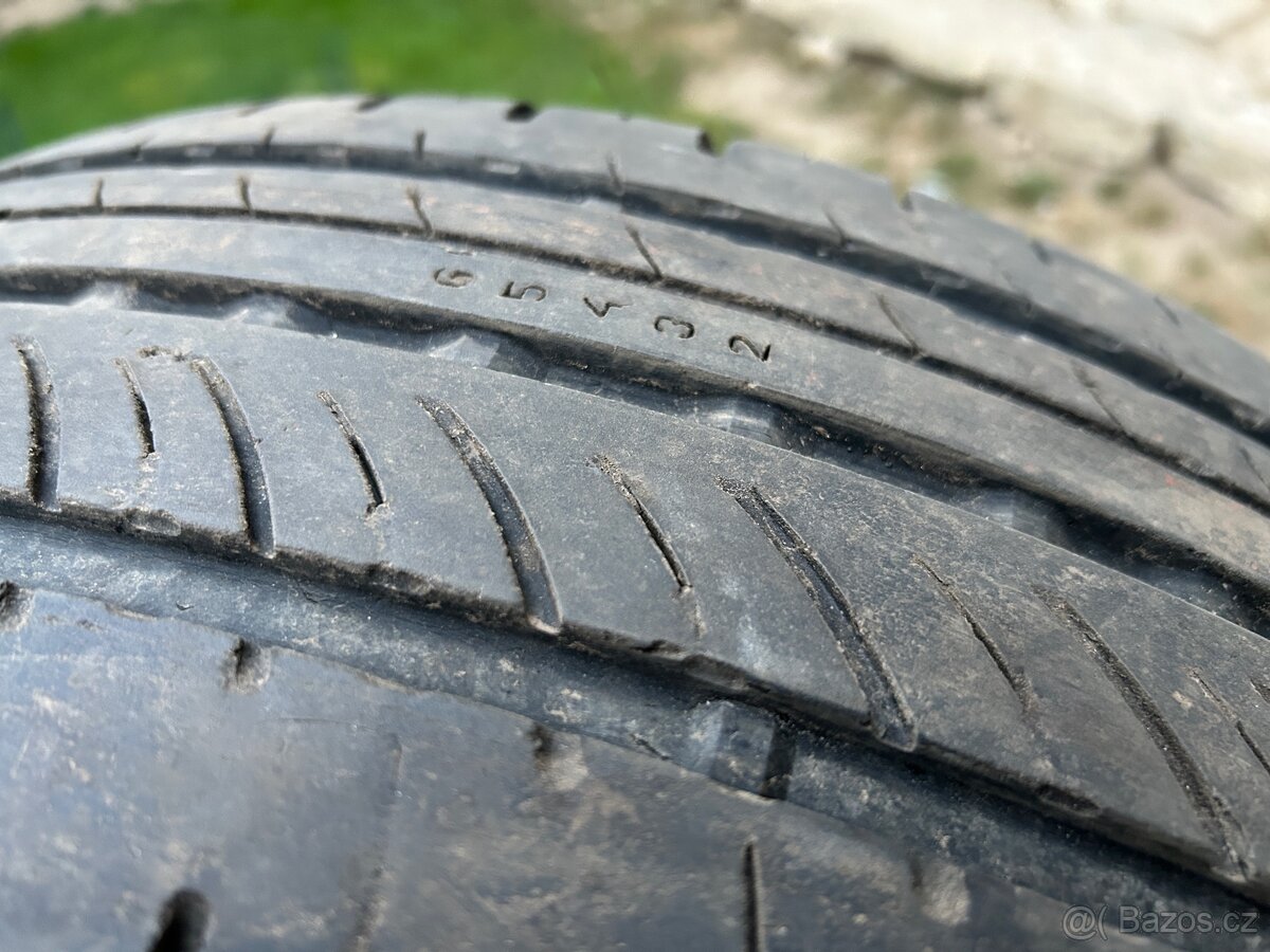 Letní pneu 215/65 R16C
