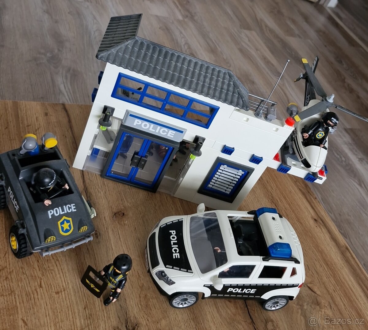 PLAYMOBIL ACTION HEROES 71602 Policejní stanice - sada pro d
