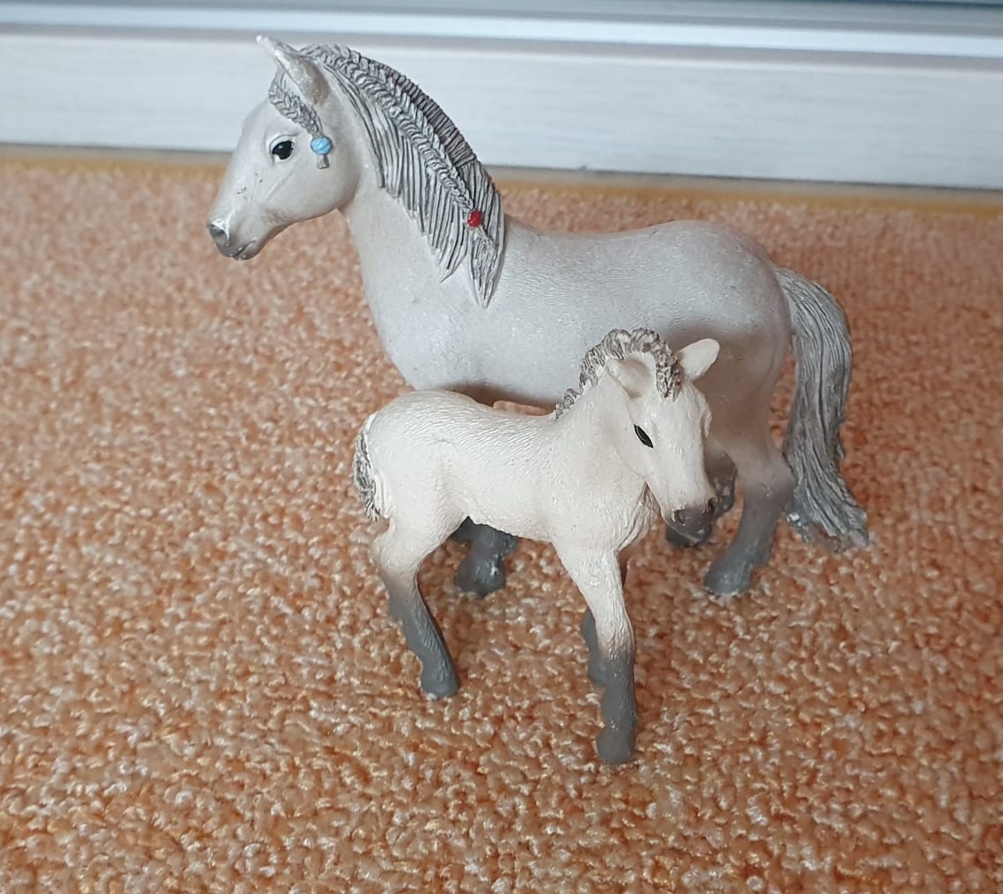 Schleich Islandský kůň hříbě a klisna 42430