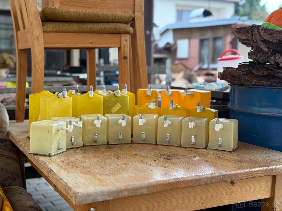 Chovatelské potřeby