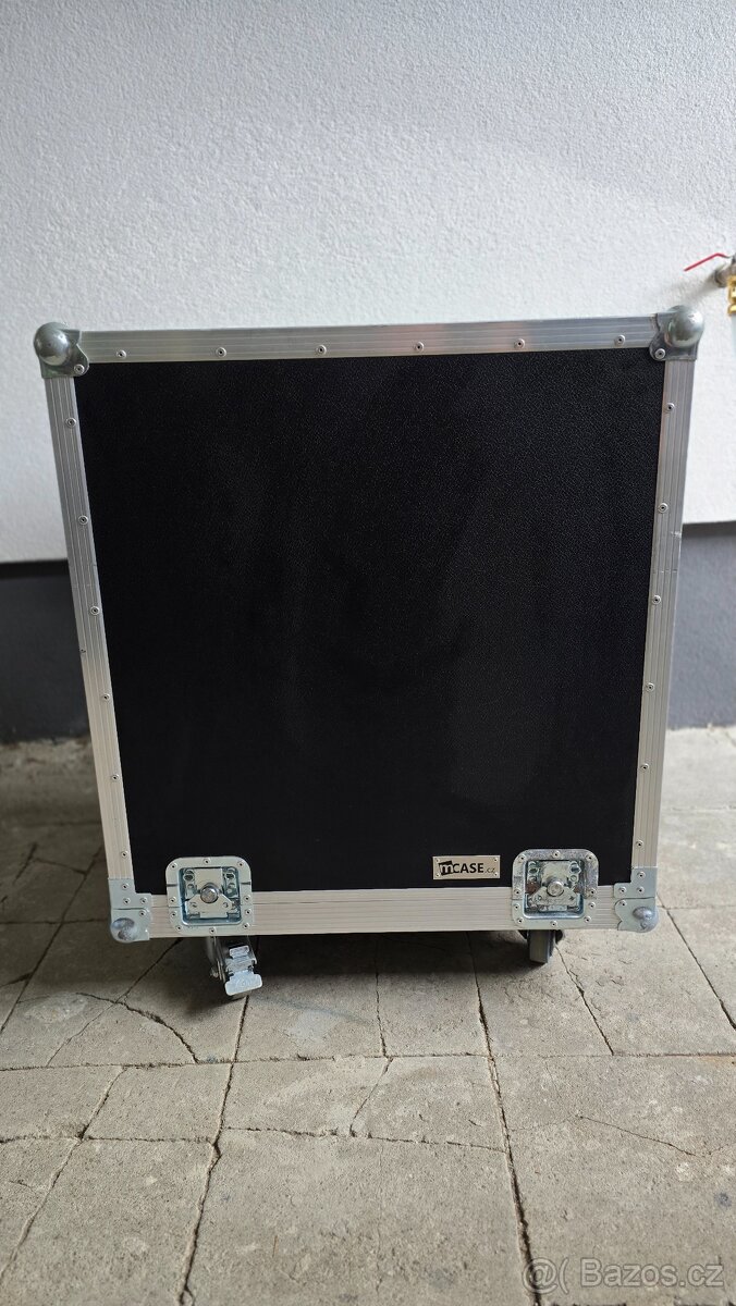 Subwofer Yamaha DSR 118W