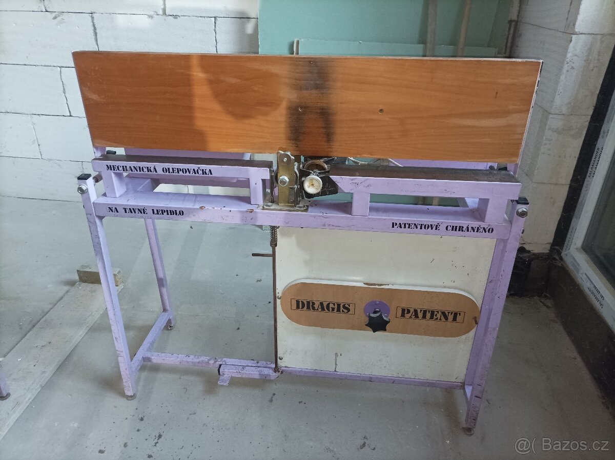 Mechanická olepovačka ABS hran Dragis